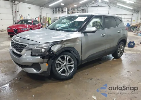 2023 Kia Seltos Lx z USA, uszkodzony, nr VIN KNDEPCAA0P7349056